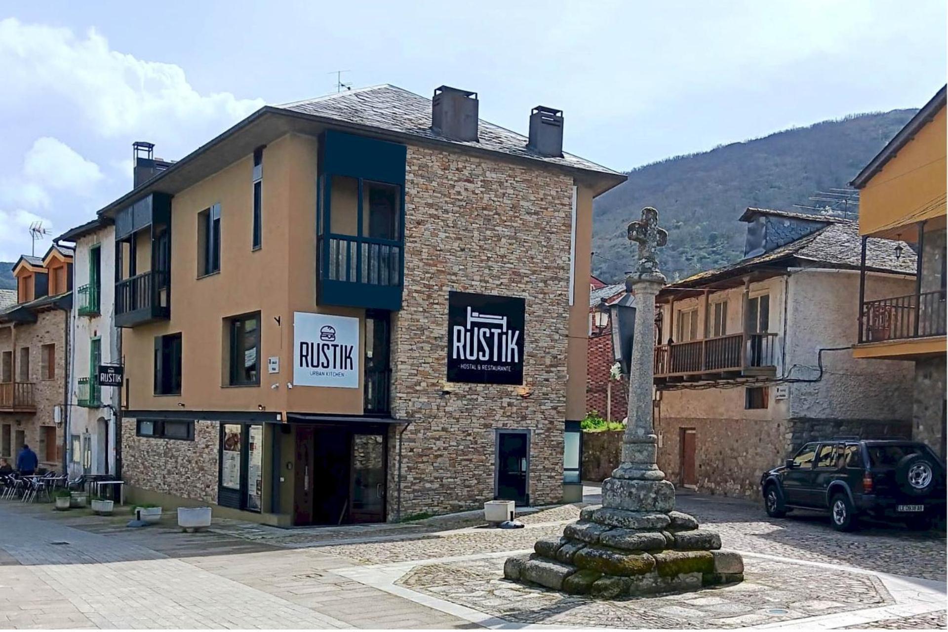 Rustik Hostal Rural Hotel Molinaseca Luaran gambar