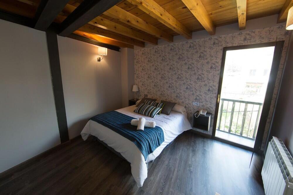 Rustik Hostal Rural Hotel Molinaseca Luaran gambar
