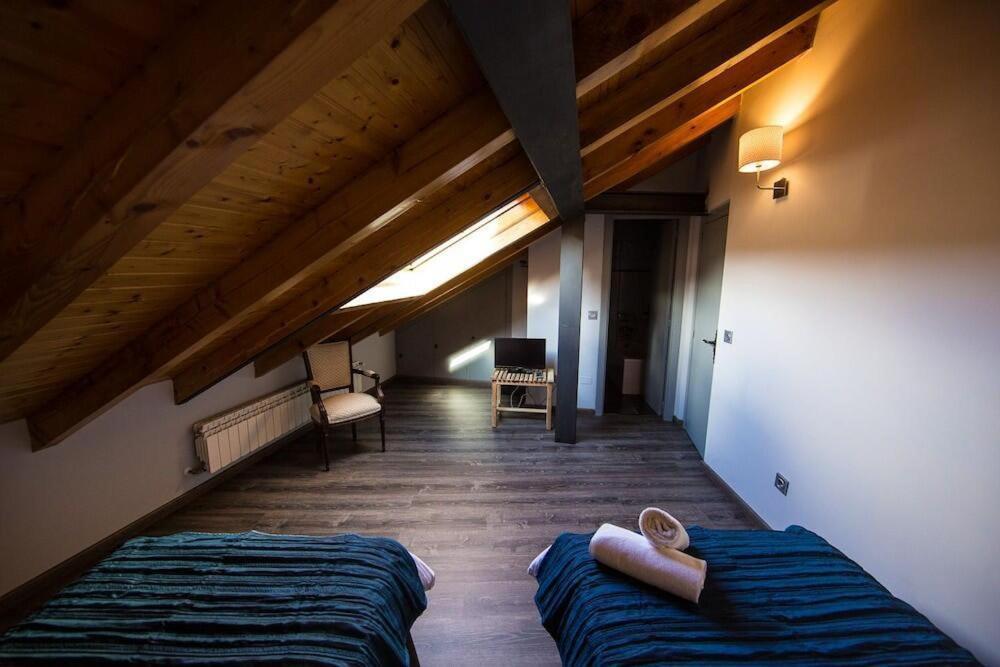 Rustik Hostal Rural Hotel Molinaseca Luaran gambar