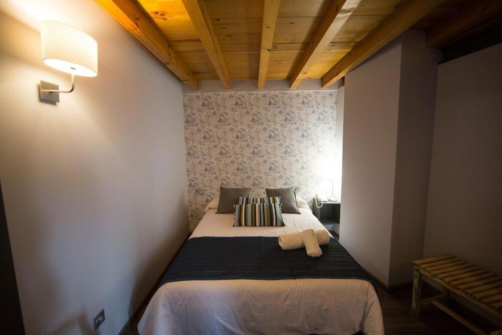 Rustik Hostal Rural Hotel Molinaseca Luaran gambar